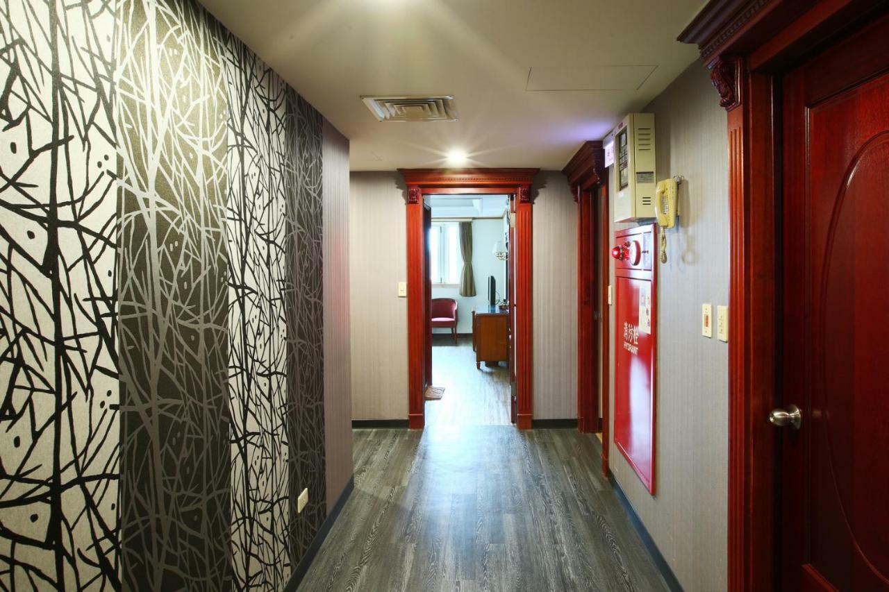 Hua Du Hotel Keelung Exterior foto